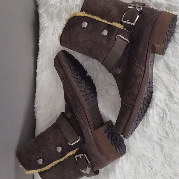 Matt Bernson Dark Brown Tundra Shearling Lined Mid Calf Boots Wmn Sz 10 - Picture 11 of 12